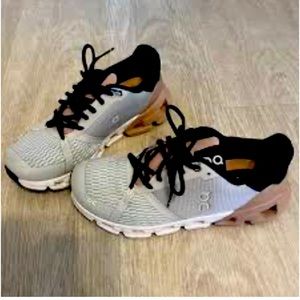 On Running used but still have plenty of miles left